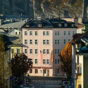 4* Отель Vier Jahreszeiten